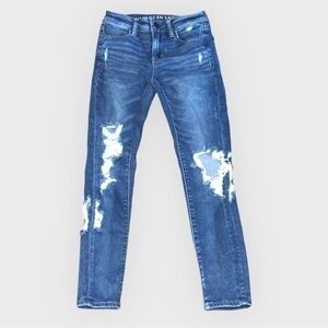 American Eagle Outfitters Next Level Stretch Ripped Jeans Size 0 Short